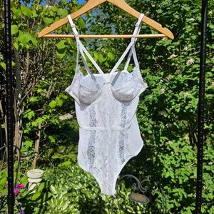 Fashion Nova White Lace Chemise